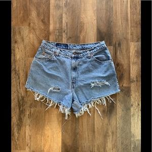 Darling Vintage Levi’s 951 Cutoff Jean Shorts❣️